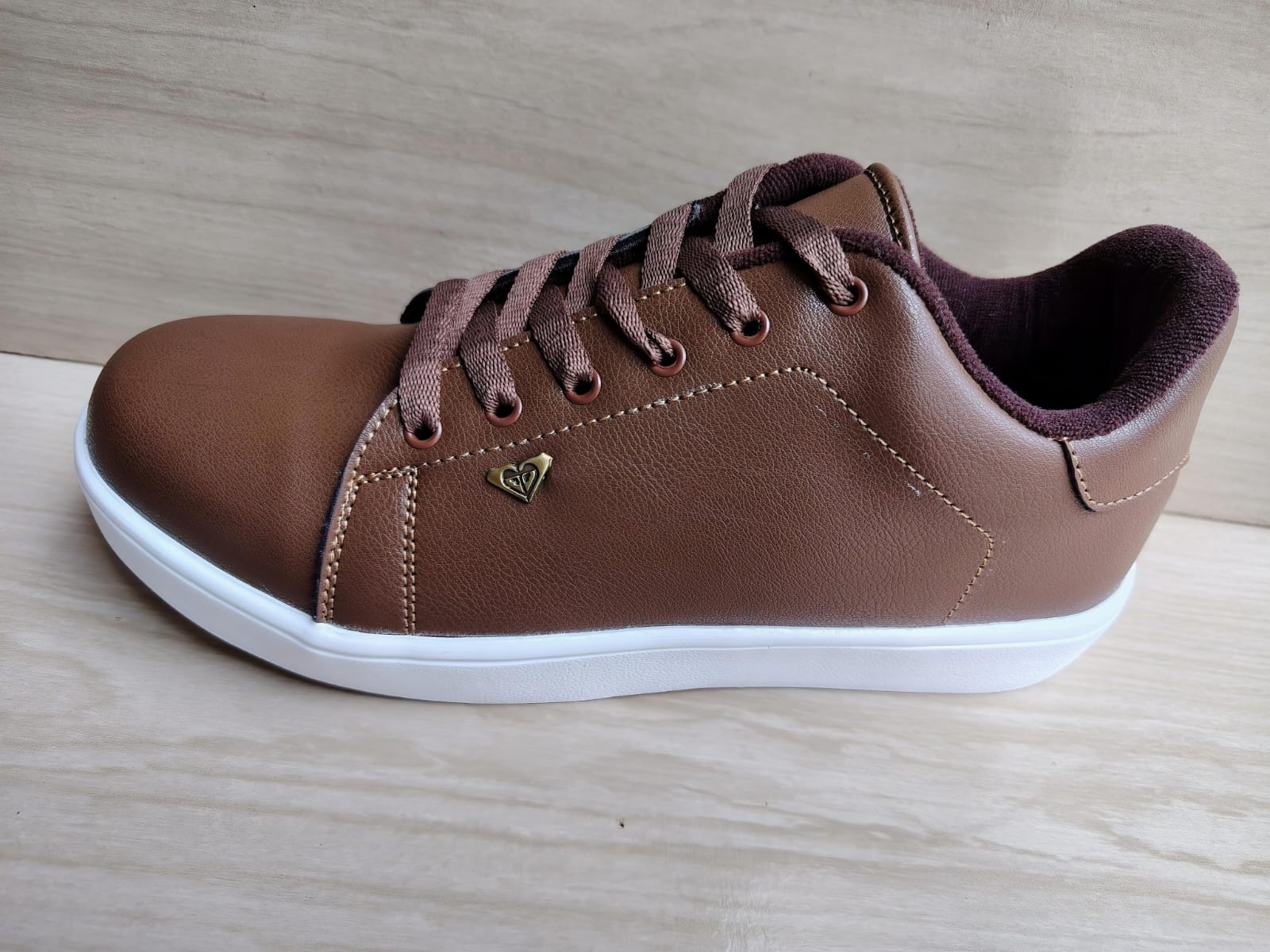 Zapatilla Runner Street modelo 2, color blanco, dama