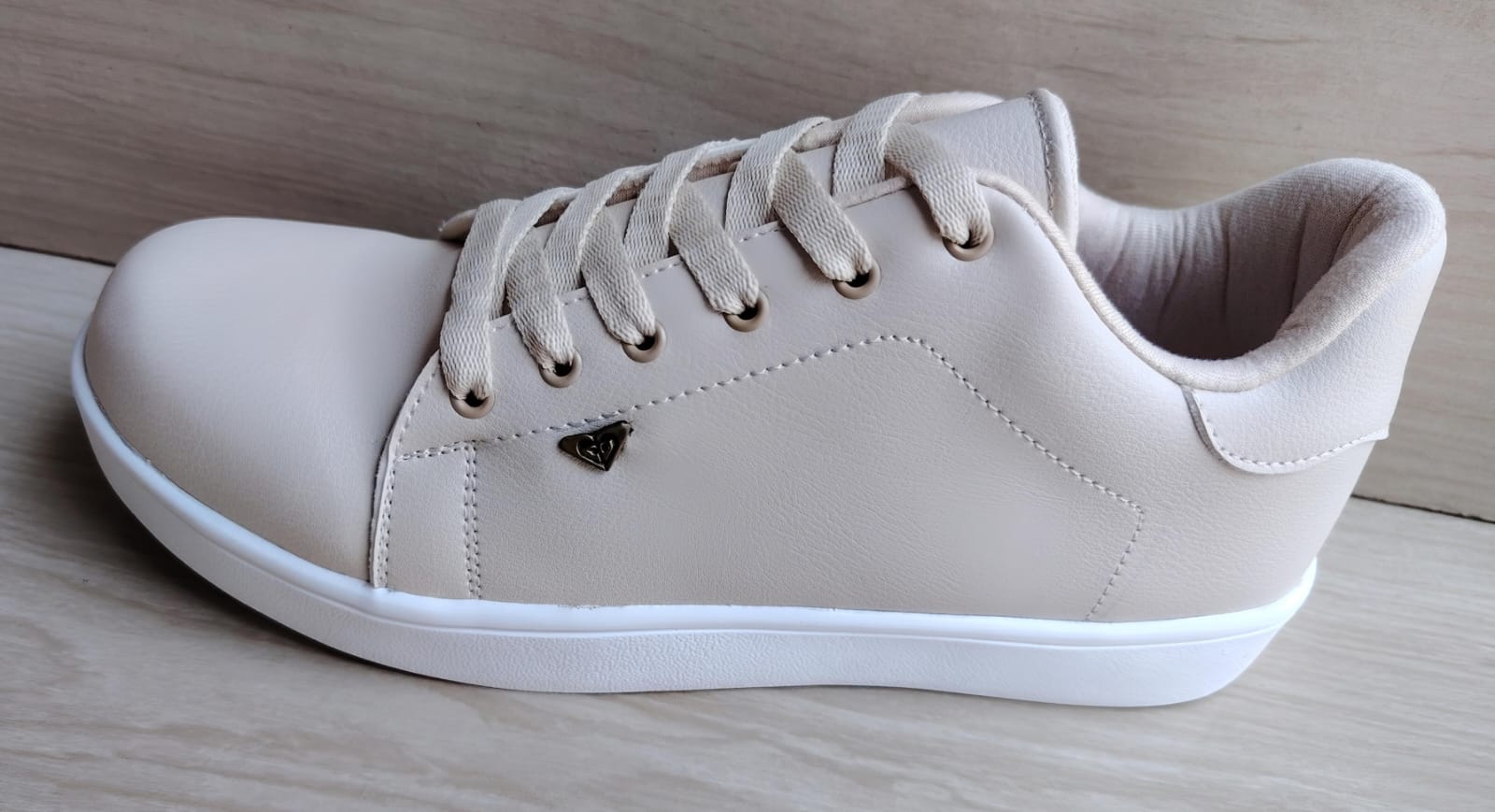 Zapatilla Runner Street modelo 2, color blanco, dama